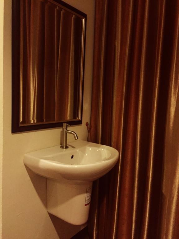 P-Residence Хатъяй Номер фото